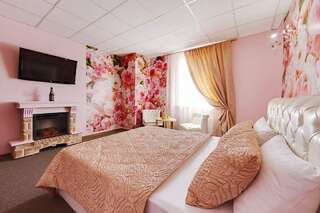 Гостиница Мартон Палермо Краснодар Люкс свадебный-2